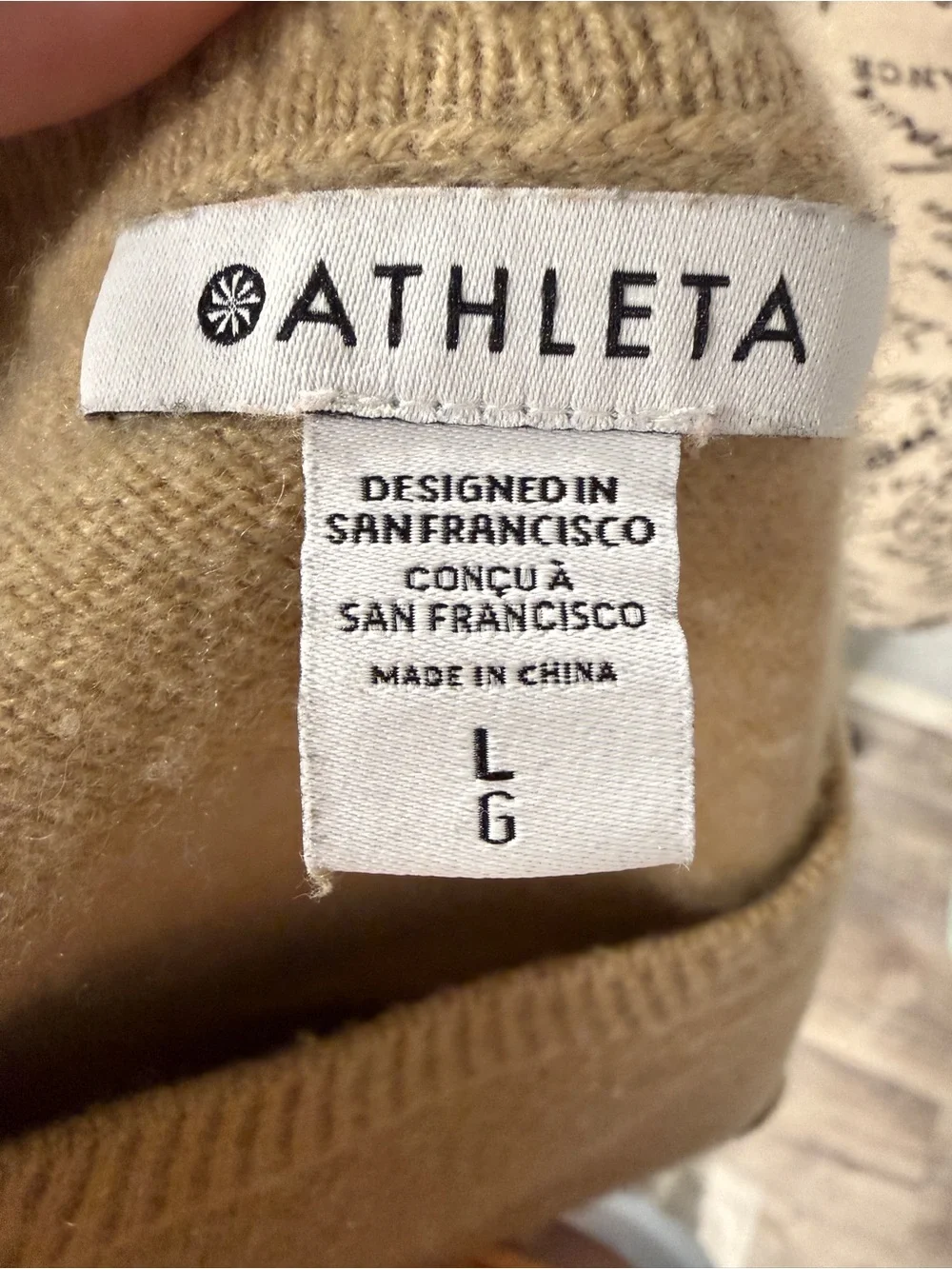 Athleta 80% Merino Wool 20% Cashmere Crewneck Sweater Tan Beige Size Large - Picture 6 of 7